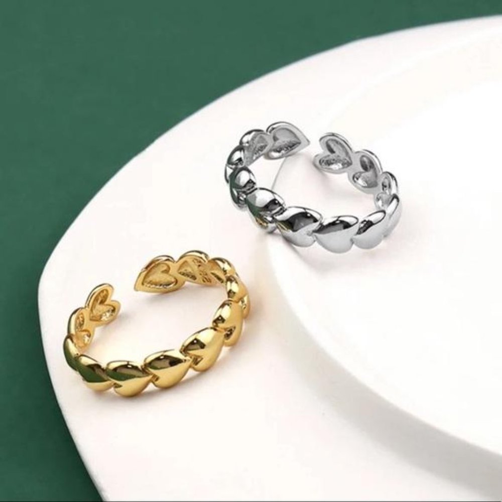 NEW 925 STERLING SILVER ADJUSTABLE HEART RING - Picture 2 of 5